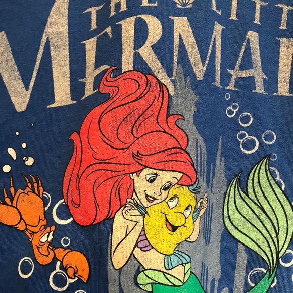 ARIEL LITTLE MERMAID Disney sweater 💗 - Picture 2 of 4